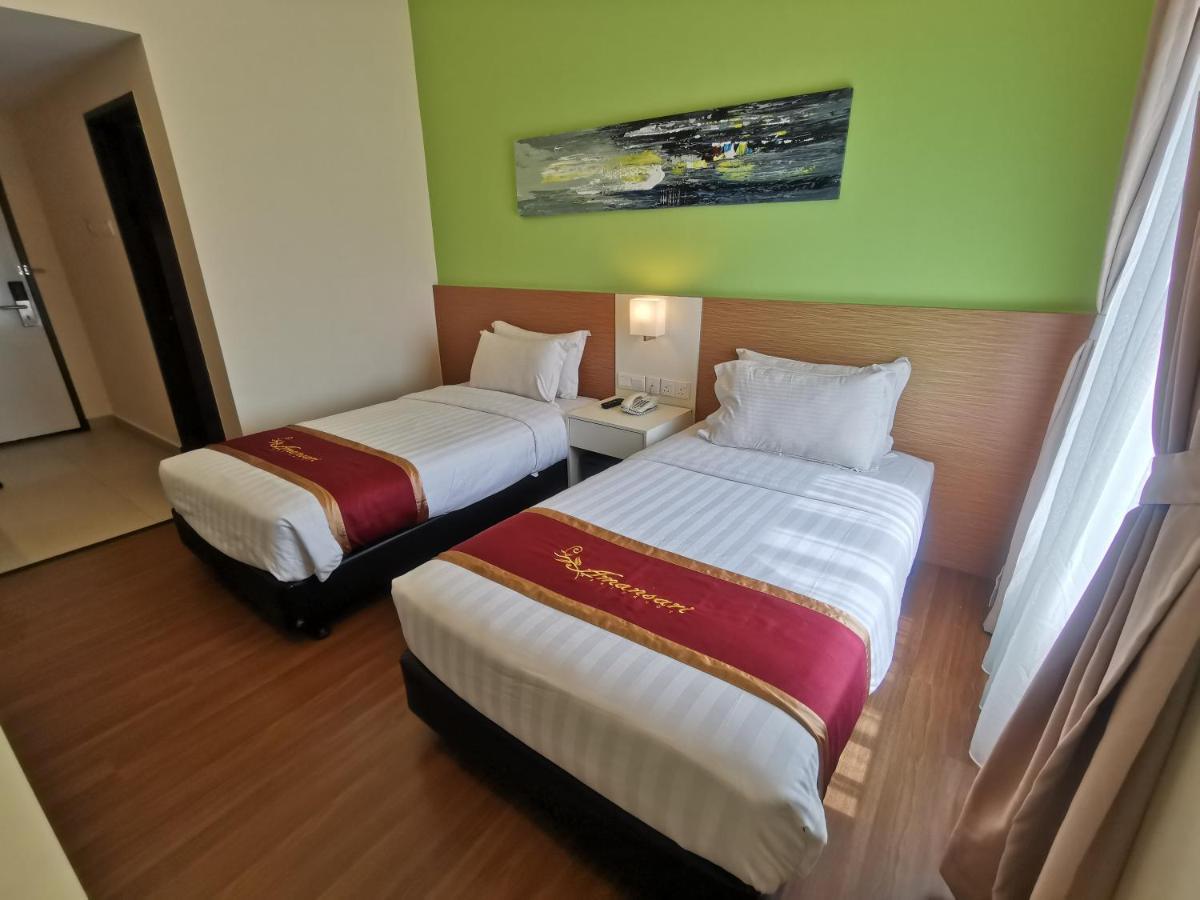 Amansari Desaru
